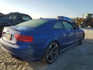 ✅ 2013 Audi RS 5 • VIN: WUAC6AFR1DA900996 • Лот: 73949434. Опубликован ранее на Copart с пробегом Не указан. Бесплатный доступ к архиву аукционных продаж из США и подробный отчёт об истории автомобиля на DreamBid. Изображение 3.