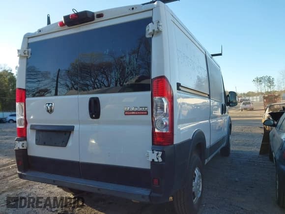 ✅ 2014 Ram ProMaster Cargo • VIN: 3C6TRVAG9EE102642 • Lot: 41852746. Wystawiony na IAAI z przebiegiem 190 275 mil. Bezpłatny archiwum sprzedaży aukcyjnych z USA i szczegółowy raport historii pojazdu na DreamBid. Zdjęcie 4.