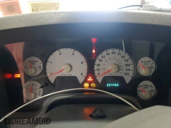 2008 Dodge 3500 Laramie z VIN 3D7MX38AX8G188700, wystawiony jako Copart lot #84154984 z przebiegiem 224 985 mil mil oraz Szkoda całkowita • Salvage title. Historia ofert i sprzedaży dostępna na DreamBid. Obrazek 9.