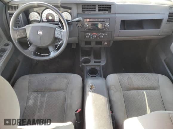 2008 Dodge Dakota Bighorn/Lonestar with VIN 1D7HE38K98S570161, listed as a Copart auction lot 87035844 with 173,704 mi miles and Clean title. Bid and sale history available at DreamBid. Image 8.