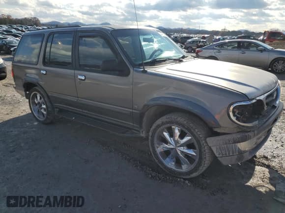 ✅ 1996 Ford Explorer XLT • VIN: 1FMDU32P3TUC94598 • Лот: 84479094. Опубликован ранее на Copart с пробегом 74 116 миль. Бесплатный доступ к архиву аукционных продаж из США и подробный отчёт об истории автомобиля на DreamBid. Изображение 4.