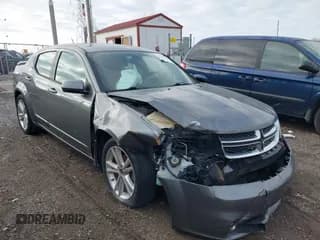 ✅ 2011 Dodge Avenger Heat • VIN: 1B3BD1FGXBN584583 • Lot: 41042293. Wystawiony na IAAI z przebiegiem 162 976 mil. Bezpłatny archiwum sprzedaży aukcyjnych z USA i szczegółowy raport historii pojazdu na DreamBid. Zdjęcie 1.
