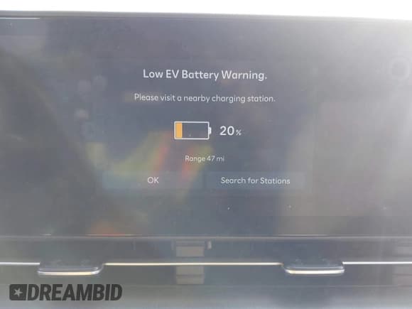 ✅ 2024 Hyundai Kona SEL • VIN: KM8HC3A61RU014490 • Lot: 41022202. Listed on IAAI with 5,768 mi. Free auction sales archive from the USA and detailed vehicle history report at DreamBid. Image 19.