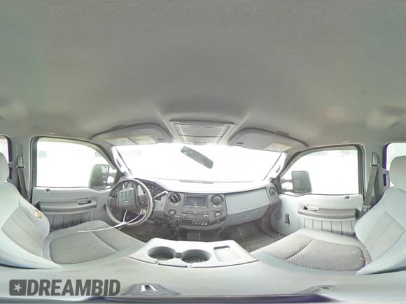 ✅ 2015 Ford F-350 XL • VIN: 1FT8W3BT4FED13218 • Lot: 92572025. Listed on Copart with 124,000 mi. Free auction sales archive from the USA and detailed vehicle history report at DreamBid. Image 15.