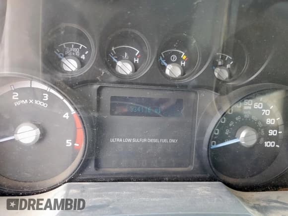 ✅ 2015 Ford F-350 XL • VIN: 1FT8W3AT1FEB51646 • Лот: 61615115. Опубликован ранее на Copart с пробегом 334 116 миль. Бесплатный доступ к архиву аукционных продаж из США и подробный отчёт об истории автомобиля на DreamBid. Изображение 9.