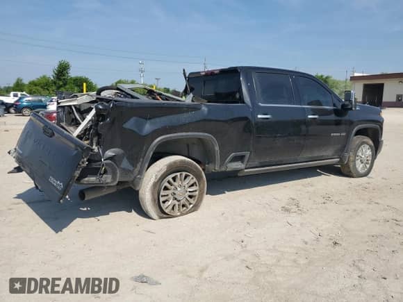 2022 Chevrolet Silverado 2500HD High Country с VIN 2GC4YREY3N1223240, выставлен на аукционе Copart как лот 61905925 с пробегом 137 446 миль миль и На запчасти • Non repairable. История ставок и продаж доступна на DreamBid. Изображение 3.