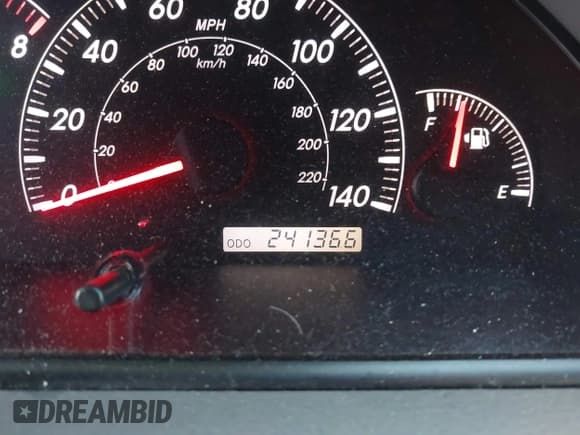 ✅ 2006 Toyota Camry LE • VIN: 4T1BE32K26U705731 • Lot: 43770569. Wystawiony na IAAI z przebiegiem 241 366 mil. Bezpłatny archiwum sprzedaży aukcyjnych z USA i szczegółowy raport historii pojazdu na DreamBid. Zdjęcie 7.