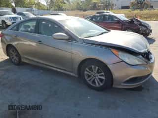 2014 Hyundai Sonata GLS with VIN 5NPEB4AC2EH884730, listed as a Copart auction lot 80583955 with 182,518 mi miles and Salvage title. Bid and sale history available at DreamBid. Image 4.