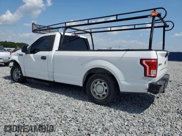 ✅ 2015 Ford F-150 XL • VIN: 1FTMF1C86FKD71345 • Lot: 57635515. Listed on Copart with 247,528 mi. Free auction sales archive from the USA and detailed vehicle history report at DreamBid. Image 2.