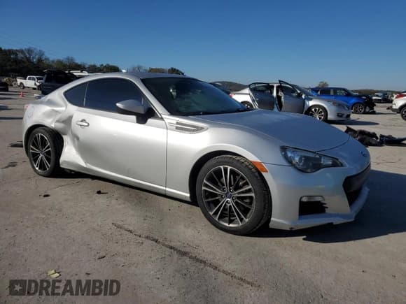 ✅ 2014 Subaru BRZ Premium • VIN: JF1ZCAB13E9602863 • Lot: 90637465. Wystawiony na Copart z przebiegiem 164 904 mil. Bezpłatny archiwum sprzedaży aukcyjnych z USA i szczegółowy raport historii pojazdu na DreamBid. Zdjęcie 4.