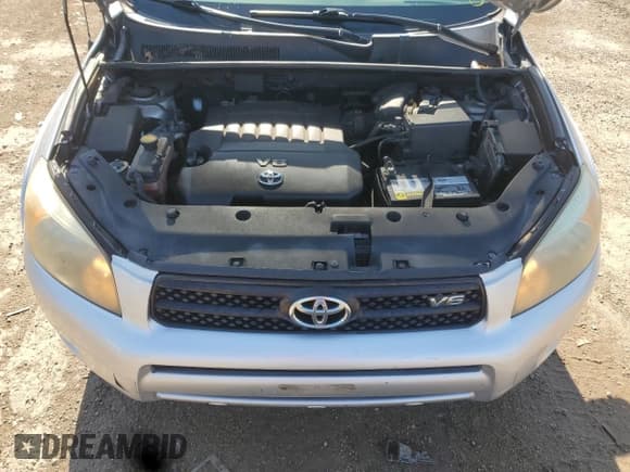 ✅ 2008 Toyota RAV4 Sport • VIN: JTMZK32V485017765 • Lot: 63746825. Listed on Copart with 221,214 mi. Free auction sales archive from the USA and detailed vehicle history report at DreamBid. Image 11.