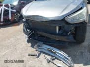 ✅ 2018 Hyundai Santa Fe 2.4L • VIN: 5NMZTDLB4JH107766 • Лот: 43043034. Опубликован ранее на IAAI с пробегом 93 208 миль. Бесплатный доступ к архиву аукционных продаж из США и подробный отчёт об истории автомобиля на DreamBid. Изображение 6.