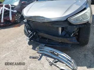 ✅ 2018 Hyundai Santa Fe 2.4L • VIN: 5NMZTDLB4JH107766 • Лот: 43043034. Опубликован ранее на IAAI с пробегом 93 208 миль. Бесплатный доступ к архиву аукционных продаж из США и подробный отчёт об истории автомобиля на DreamBid. Изображение 6.