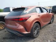 ✅ 2024 Lexus RX 350h • VIN: 2T2BBMCAXRC055794 • Лот: 42382214. Опубликован ранее на IAAI с пробегом 7 миль. Бесплатный доступ к архиву аукционных продаж из США и подробный отчёт об истории автомобиля на DreamBid. Изображение 4.