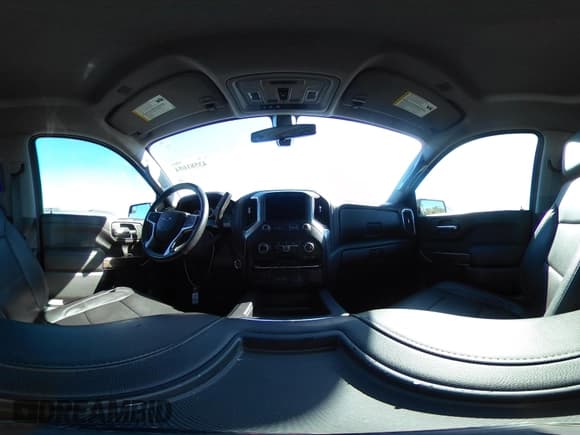 ✅ 2019 Chevrolet Silverado 1500 RST • VIN: 3GCUWDED7KG216185 • Lot: 43581654. Wystawiony na IAAI z przebiegiem 91 573 mil. Bezpłatny archiwum sprzedaży aukcyjnych z USA i szczegółowy raport historii pojazdu na DreamBid. Zdjęcie 19.