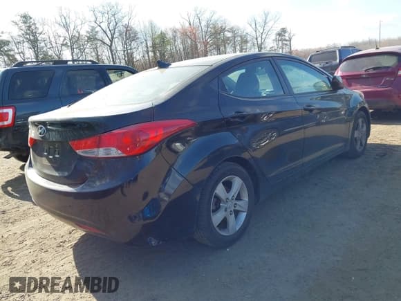 ✅ 2011 Hyundai Elantra GLS • VIN: KMHDH4AE7BU096521 • Лот: 41907714. Опубликован ранее на IAAI с пробегом 157 136 миль. Бесплатный доступ к архиву аукционных продаж из США и подробный отчёт об истории автомобиля на DreamBid. Изображение 4.