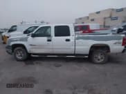 ✅ 2006 Chevrolet Silverado 2500HD LT1 • VIN: 1GCHK23286F114288 • Лот: 43728466. Опубликован ранее на IAAI с пробегом 317 055 миль. Бесплатный доступ к архиву аукционных продаж из США и подробный отчёт об истории автомобиля на DreamBid. Изображение 15.