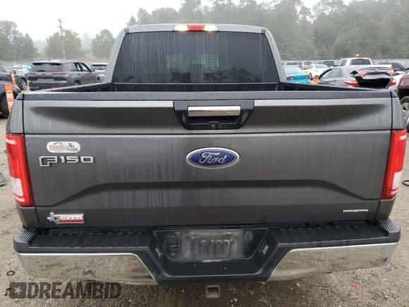 ✅ 2016 Ford F-150 XLT • VIN: 1FTEW1C84GKD53013 • Lot: 82713525. Listed on Copart with 86,877 mi. Free auction sales archive from the USA and detailed vehicle history report at DreamBid. Image 6.