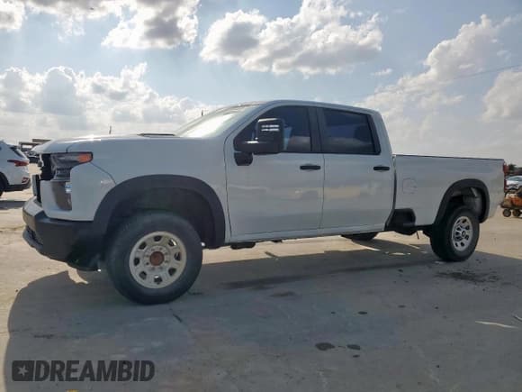 ✅ 2020 Chevrolet Silverado 1500 • VIN: 1GB4WRE79LF255102 • Лот: 65404905. Опубликован ранее на Copart с пробегом 187 342 миль. Бесплатный доступ к архиву аукционных продаж из США и подробный отчёт об истории автомобиля на DreamBid. Изображение 1.
