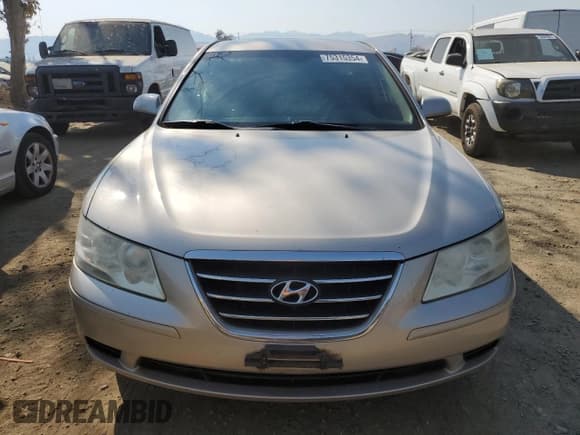 ✅ 2009 Hyundai Sonata GLS • VIN: 5NPET46C29H560074 • Лот: 75315354. Опубликован ранее на Copart с пробегом 174 458 миль. Бесплатный доступ к архиву аукционных продаж из США и подробный отчёт об истории автомобиля на DreamBid. Изображение 5.