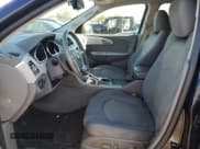 ✅ 2012 Chevrolet Traverse LS • VIN: 1GNKVFED7CJ298531 • Lot: 89525705. Wystawiony na Copart z przebiegiem 130 447 mil. Bezpłatny archiwum sprzedaży aukcyjnych z USA i szczegółowy raport historii pojazdu na DreamBid. Zdjęcie 7.