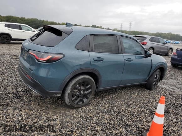 ✅ 2024 Honda HR-V Sport • VIN: 3CZRZ2H55RM756825 • Lot: 85410665. Wystawiony na Copart z przebiegiem 12 291 mil. Bezpłatny archiwum sprzedaży aukcyjnych z USA i szczegółowy raport historii pojazdu na DreamBid. Zdjęcie 3.