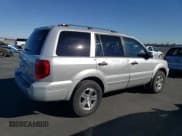 ✅ 2004 Honda Pilot EX • VIN: 2HKYF18454H596830 • Lot: 82773465. Listed on Copart with 217,498 mi. Free auction sales archive from the USA and detailed vehicle history report at DreamBid. Image 3.