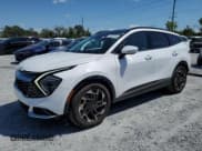 ✅ 2023 Kia Sportage SX-Prestige • VIN: 5XYK53AF3PG132382 • Lot: 81540085. Wystawiony na Copart z przebiegiem 33 241 mil. Bezpłatny archiwum sprzedaży aukcyjnych z USA i szczegółowy raport historii pojazdu na DreamBid. Zdjęcie 1.