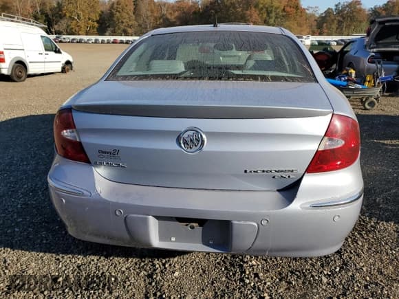 ✅ 2006 Buick LaCrosse CXL • VIN: 2G4WD582661135543 • Лот: 90052745. Опубликован ранее на Copart с пробегом Не указан. Бесплатный доступ к архиву аукционных продаж из США и подробный отчёт об истории автомобиля на DreamBid. Изображение 6.