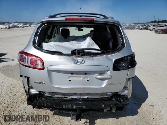 ✅ 2011 Hyundai Santa Fe SE • VIN: 5XYZH4AG8BG003096 • Lot: 74641394. Listed on Copart with 143,784 mi. Free auction sales archive from the USA and detailed vehicle history report at DreamBid. Image 6.
