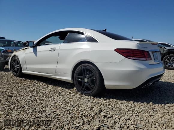 ✅ 2016 Mercedes-Benz E 400 • VIN: WDDKJ6FB7GF336307 • Lot: 81082595. Wystawiony na Copart z przebiegiem Nie podano. Bezpłatny archiwum sprzedaży aukcyjnych z USA i szczegółowy raport historii pojazdu na DreamBid. Zdjęcie 2.