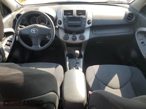 ✅ 2008 Toyota RAV4 Sport • VIN: JTMZK32V786010075 • Lot: 61571685. Listed on Copart with 159,918 mi. Free auction sales archive from the USA and detailed vehicle history report at DreamBid. Image 8.