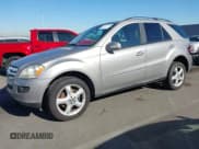 ✅ 2008 Mercedes-Benz M 350 • VIN: 4JGBB86E08A385503 • Lot: 43915414. Listed on IAAI with 146,999 mi. Free auction sales archive from the USA and detailed vehicle history report at DreamBid. Image 2.