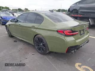 ✅ 2022 BMW M5 • VIN: WBS83CH03NCJ44933 • Lot: 43430022. Wystawiony na IAAI z przebiegiem 30 785 mil. Bezpłatny archiwum sprzedaży aukcyjnych z USA i szczegółowy raport historii pojazdu na DreamBid. Zdjęcie 3.