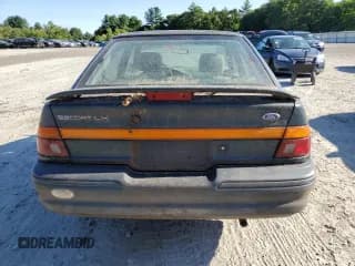 ✅ 1995 Ford Escort • VIN: 1FASP14J8SW352746 • Лот: 70127224. Опубликован ранее на Copart с пробегом 39 965 миль. Бесплатный доступ к архиву аукционных продаж из США и подробный отчёт об истории автомобиля на DreamBid. Изображение 6.