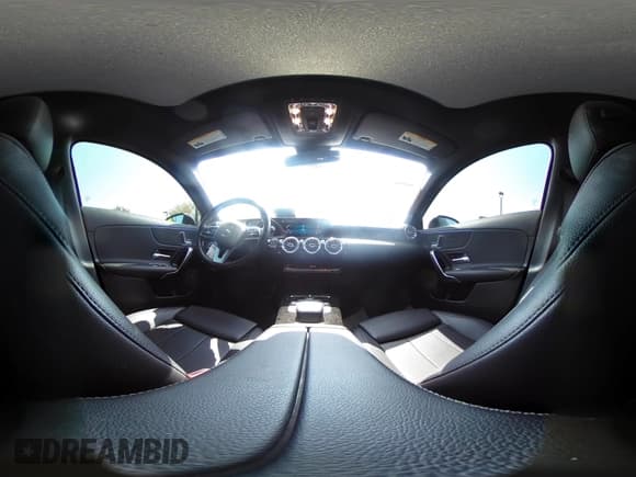 ✅ 2021 Mercedes-Benz A 220 • VIN: W1K3G4EB0MJ266148 • Лот: 42563936. Опубликован ранее на IAAI с пробегом 35 973 миль. Бесплатный доступ к архиву аукционных продаж из США и подробный отчёт об истории автомобиля на DreamBid. Изображение 19.