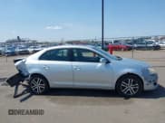 ✅ 2006 Volkswagen Jetta 2.5L • VIN: 3VWSG71K06M666629 • Лот: 42103342. Опубликован ранее на IAAI с пробегом 183 506 миль. Бесплатный доступ к архиву аукционных продаж из США и подробный отчёт об истории автомобиля на DreamBid. Изображение 13.