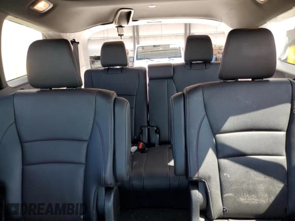 ✅ 2022 Honda Pilot Black Edition • VIN: 5FNYF6H71NB056592 • Lot: 80497165. Listed on Copart with 38,612 mi. Free auction sales archive from the USA and detailed vehicle history report at DreamBid. Image 10.