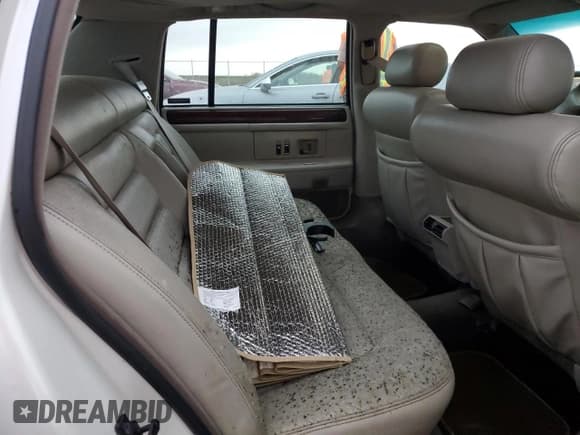 ✅ 1995 Cadillac Concours • VIN: 1G6KF52Y3SU270555 • Лот: 76318254. Опубликован ранее на Copart с пробегом Не указан. Бесплатный доступ к архиву аукционных продаж из США и подробный отчёт об истории автомобиля на DreamBid. Изображение 10.