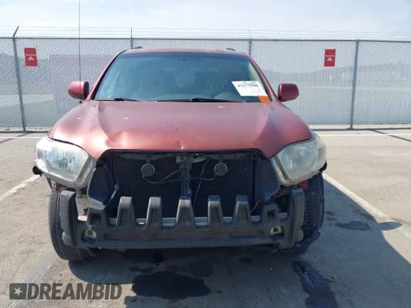 2008 Toyota Highlander с VIN JTEES41A082059107, выставлен на аукционе IAAI как лот 43272500 с пробегом 228 850 миль миль и . История ставок и продаж доступна на DreamBid. Изображение 12.