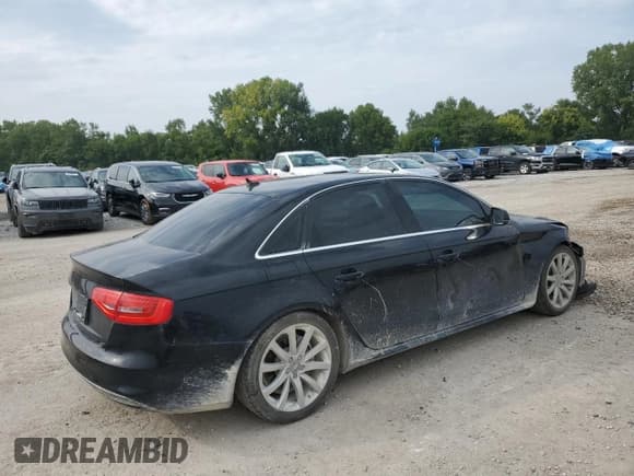 ✅ 2014 Audi A4 Premium • VIN: WAUDFAFL5EN037639 • Лот: 71233725. Опубликован ранее на Copart с пробегом 113 261 миль. Бесплатный доступ к архиву аукционных продаж из США и подробный отчёт об истории автомобиля на DreamBid. Изображение 3.