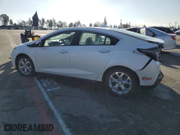 ✅ 2018 Chevrolet Volt Premier • VIN: 1G1RD6S50JU106135 • Lot: 45954224. Wystawiony na Copart z przebiegiem 64 685 mil. Bezpłatny archiwum sprzedaży aukcyjnych z USA i szczegółowy raport historii pojazdu na DreamBid. Zdjęcie 2.