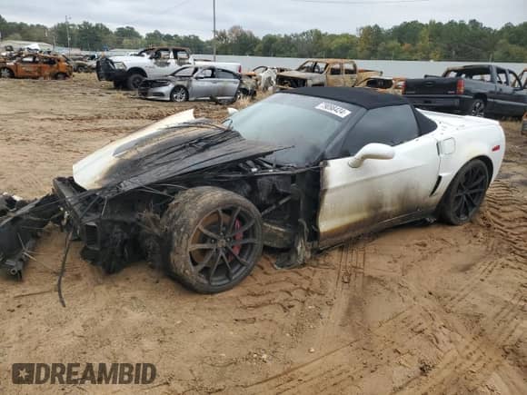 2013 Chevrolet Corvette 427 1SB with VIN 1G1YY3DEXD5702279, listed as a Copart auction lot 79098424 with Not provided miles and Non repairable. Bid and sale history available at DreamBid. Image 1.