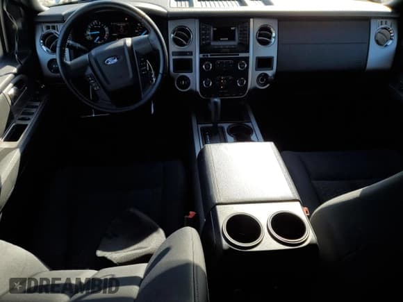 ✅ 2017 Ford Expedition XLT • VIN: 1FMJU1HT2HEA34190 • Lot: 57758015. Listed on Copart with 88,668 mi. Free auction sales archive from the USA and detailed vehicle history report at DreamBid. Image 8.