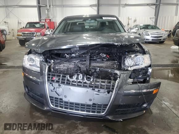 ✅ 2007 Audi S8 • VIN: WAUPN44E77N016235 • Lot: 69075415. Wystawiony na Copart z przebiegiem 100 626 mil. Bezpłatny archiwum sprzedaży aukcyjnych z USA i szczegółowy raport historii pojazdu na DreamBid. Zdjęcie 5.