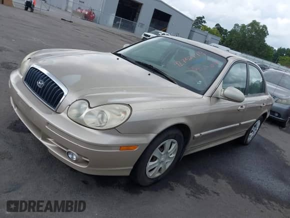 2005 Hyundai Sonata GL с VIN KMHWF25H75A205878, выставлен на аукционе IAAI как лот 42752749 с пробегом 164 357 миль миль и . История ставок и продаж доступна на DreamBid. Изображение 2.