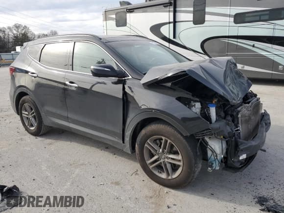 ✅ 2017 Hyundai Santa Fe 2.4L • VIN: 5NMZUDLB8HH035039 • Лот: 81194483. Опубликован ранее на Copart с пробегом 92 281 миль. Бесплатный доступ к архиву аукционных продаж из США и подробный отчёт об истории автомобиля на DreamBid. Изображение 4.