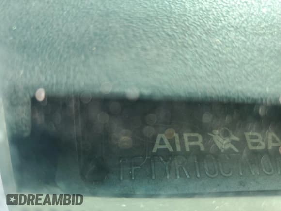 ✅ 1998 Ford Ranger XL • VIN: 1FTYR10C7WUA46998 • Lot: 82241625. Listed on Copart with 134,670 mi. Free auction sales archive from the USA and detailed vehicle history report at DreamBid. Image 12.