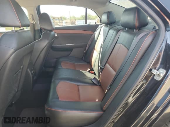 ✅ 2010 Chevrolet Malibu LTZ • VIN: 1G1ZE5E00AF321848 • Lot: 72767214. Listed on Copart with 112,748 mi. Free auction sales archive from the USA and detailed vehicle history report at DreamBid. Image 10.