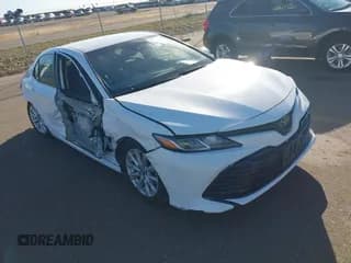 ✅ 2019 Toyota Camry SE • VIN: 4T1B11HK2KU796047 • Lot: 43412257. Listed on IAAI with 72,967 mi. Free auction sales archive from the USA and detailed vehicle history report at DreamBid. Image 1.